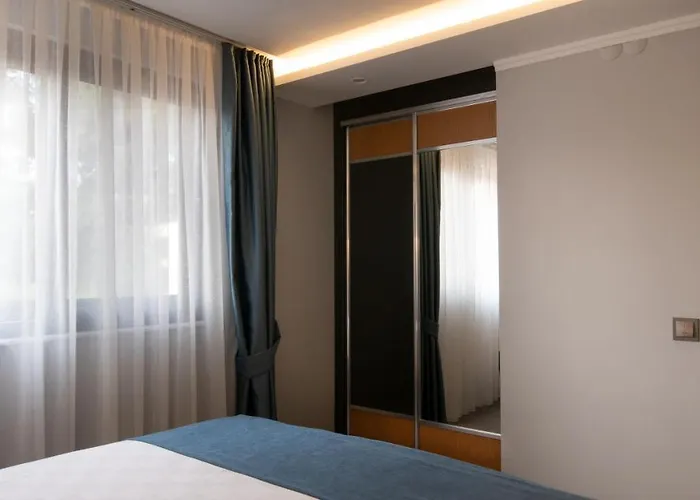 Opera Apart Otel