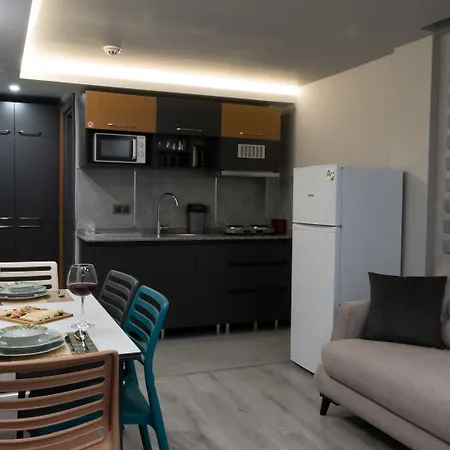 Aparthotel Opera 4*
