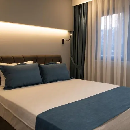 Aparthotel Opera